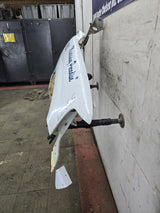 1999-2002 Chevrolet Silverado / Tahoe / Suburban 1500 2500 3500 HD Passenger Front Fender - White