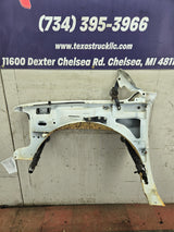 1999-2002 Chevrolet Silverado / Tahoe / Suburban 1500 2500 3500 HD Passenger Front Fender - White