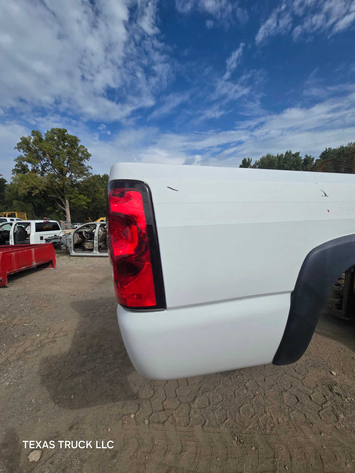 1999-2007 Chevrolet Silverado / GMC Sierra 1500 2500 3500 HD 8' Long Bed Truck Bed - Summit White