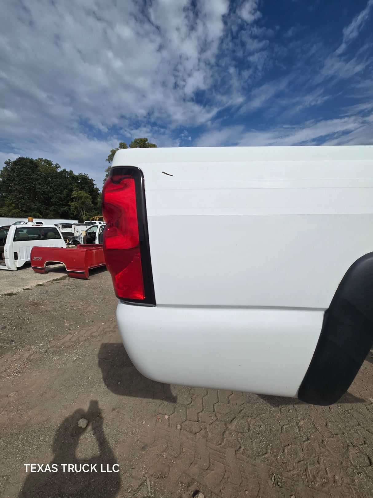 1999-2007 Chevrolet Silverado / GMC Sierra 1500 2500 3500 HD 8' Long Bed Truck Bed - Summit White