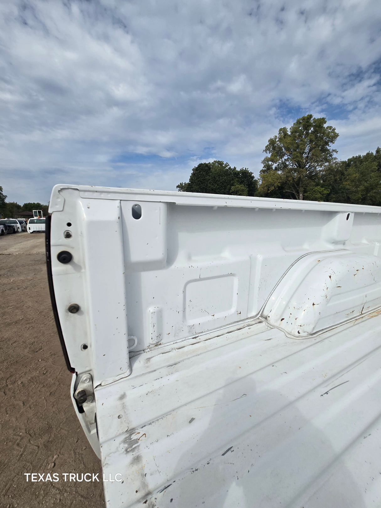 1999-2007 Chevrolet Silverado / GMC Sierra 1500 2500 3500 HD 8' Long Bed Truck Bed - Summit White