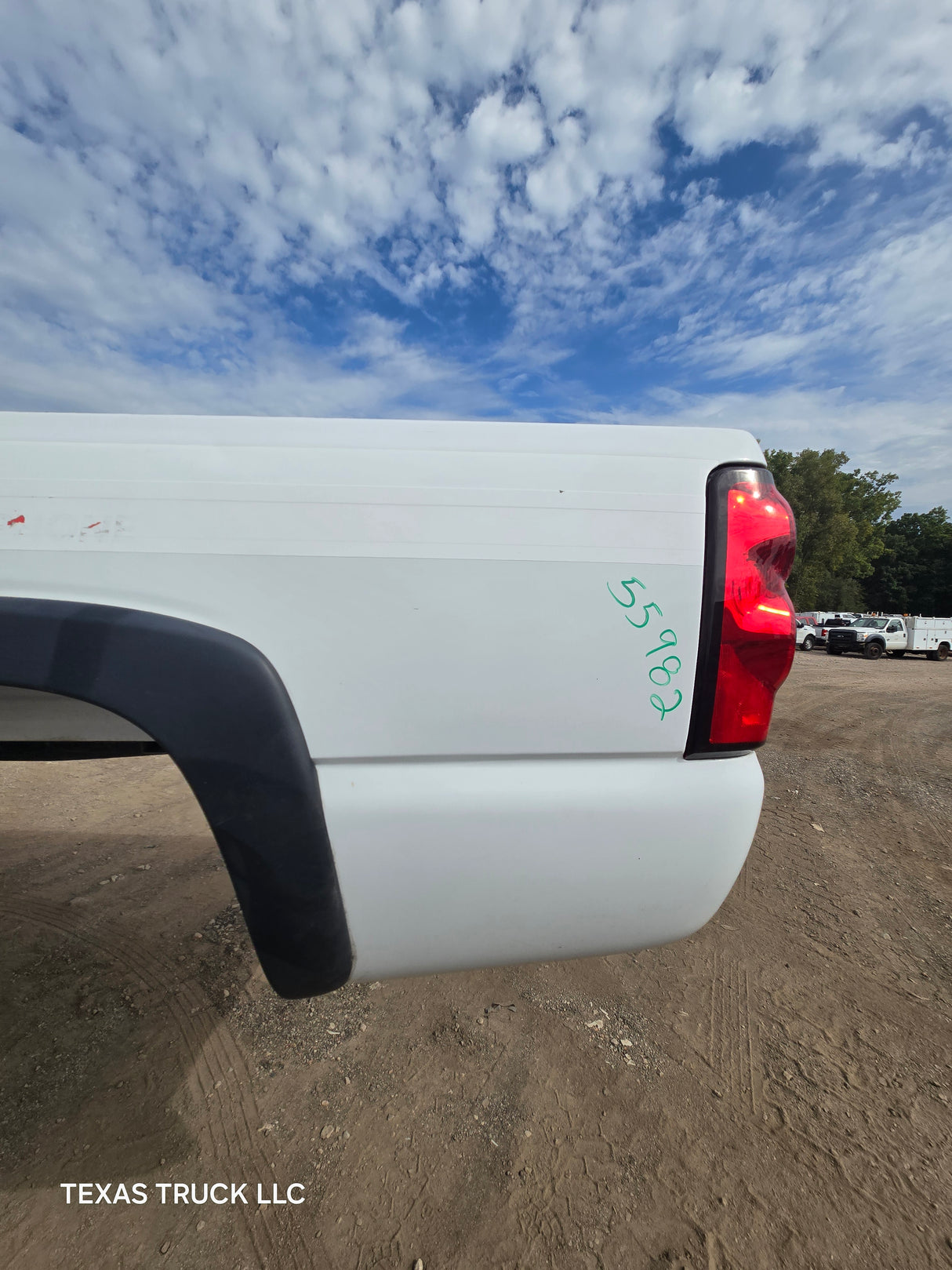 1999-2007 Chevrolet Silverado / GMC Sierra 1500 2500 3500 HD 8' Long Bed Truck Bed - Summit White