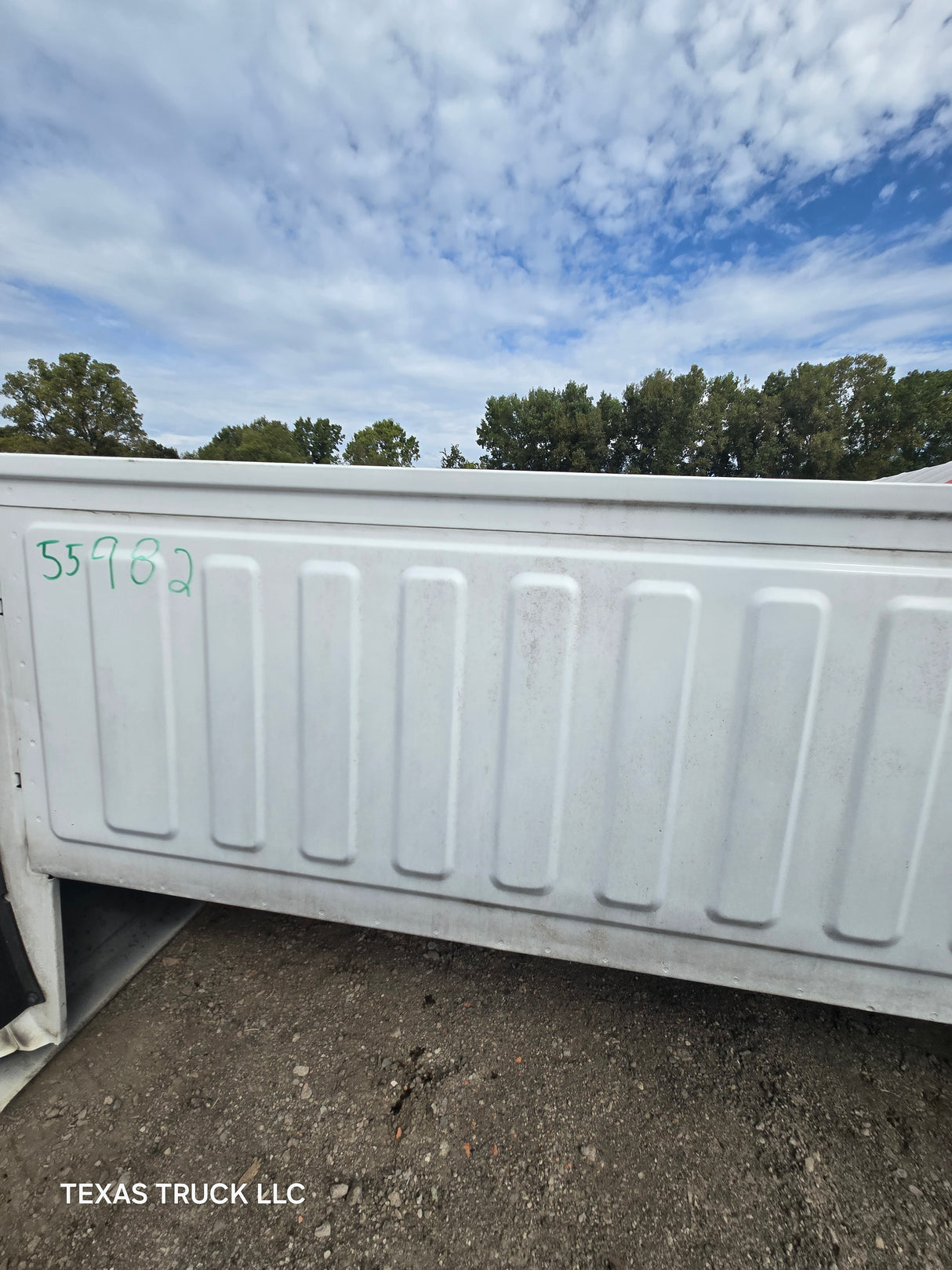1999-2007 Chevrolet Silverado / GMC Sierra 1500 2500 3500 HD 8' Long Bed Truck Bed - Summit White