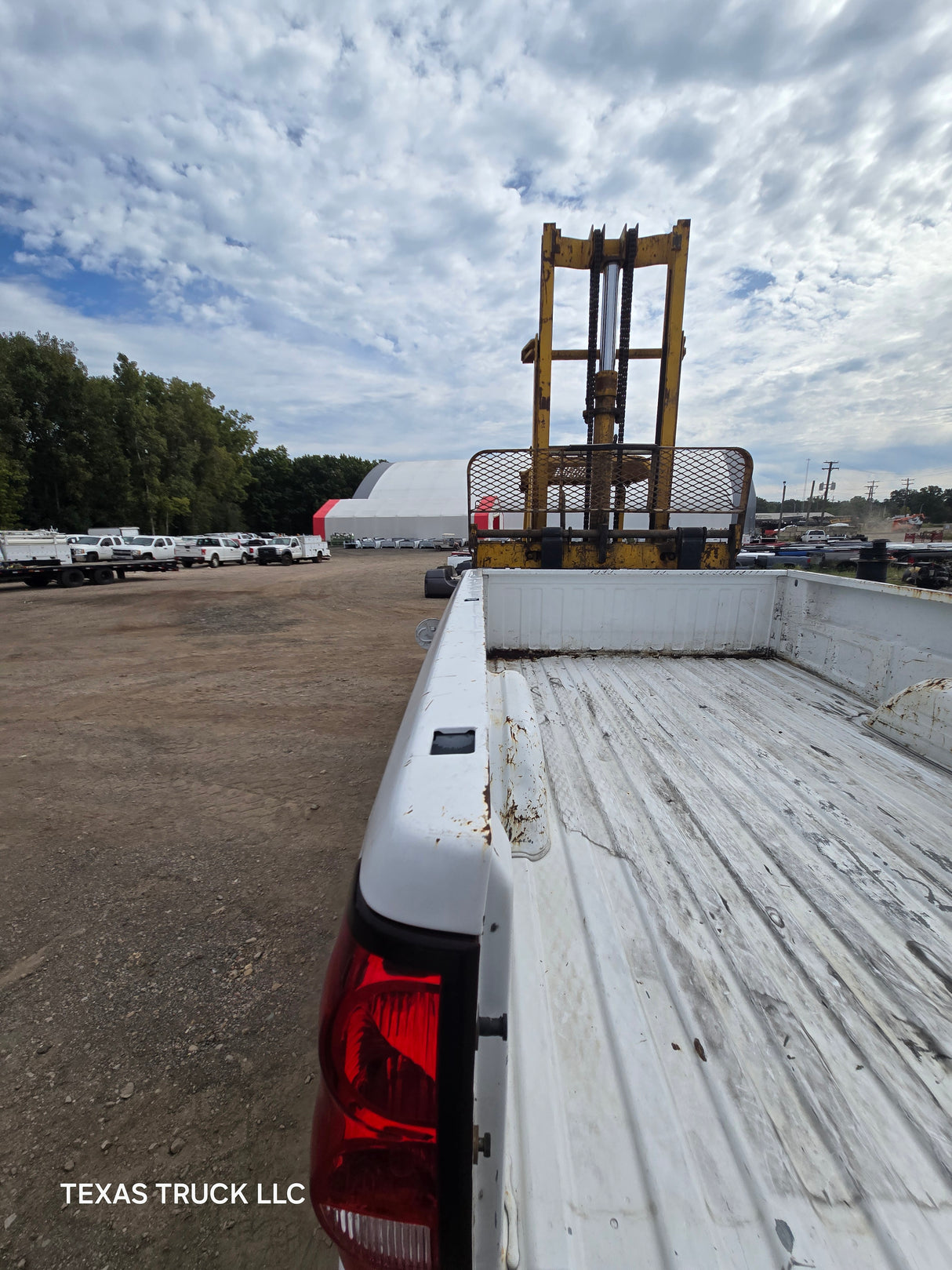 1999-2007 Chevrolet Silverado / GMC Sierra 1500 2500 3500 HD 8' Long Bed Truck Bed - Summit White