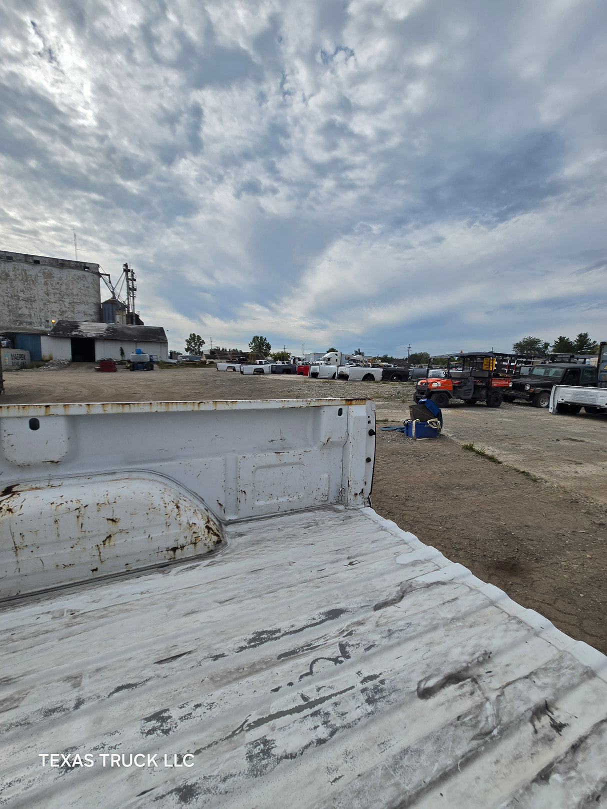1999-2007 Chevrolet Silverado / GMC Sierra 1500 2500 3500 HD 8' Long Bed Truck Bed - Summit White