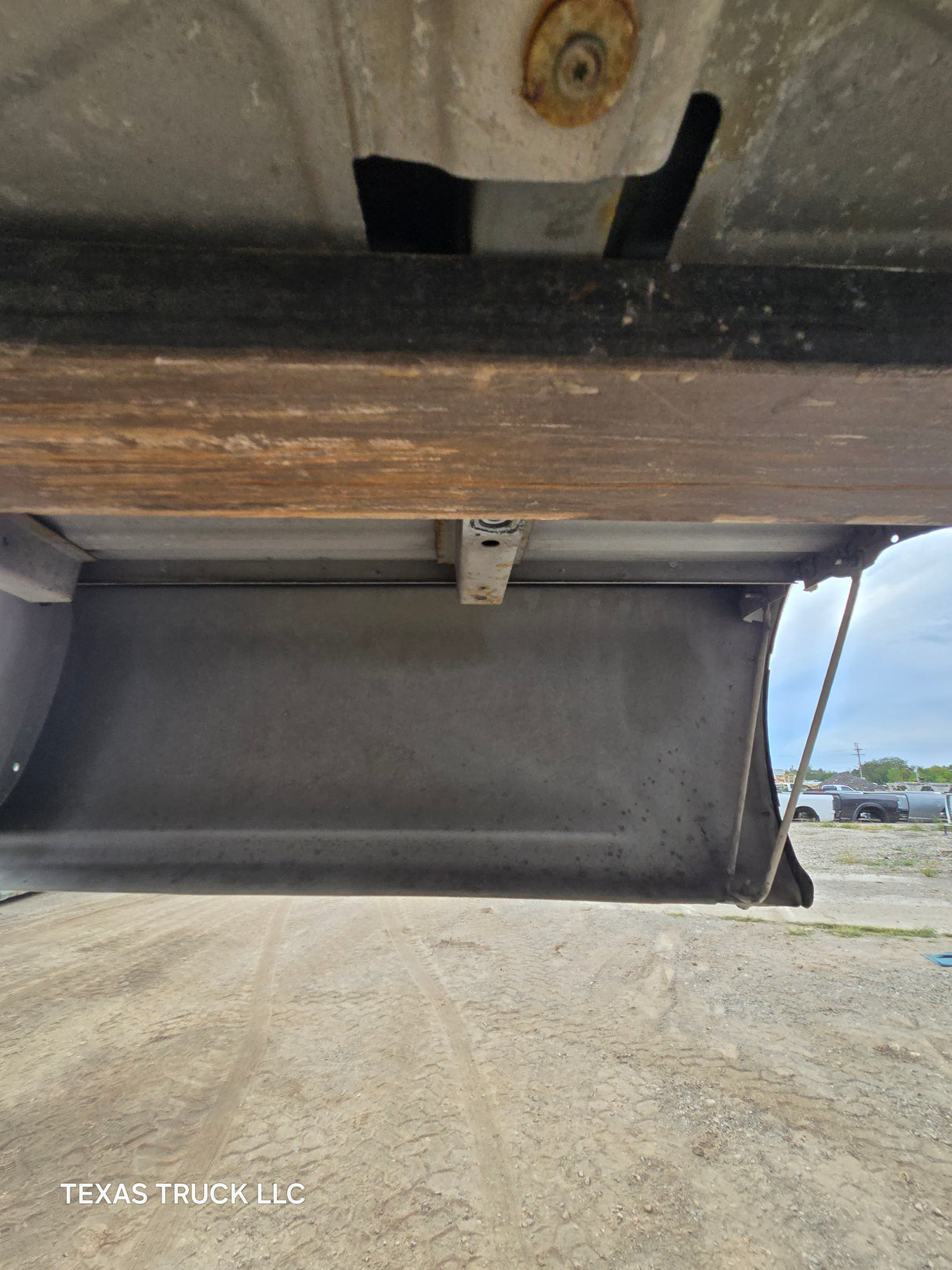 1999-2007 Chevrolet Silverado / GMC Sierra 1500 2500 3500 HD 8' Long Bed Truck Bed - Summit White