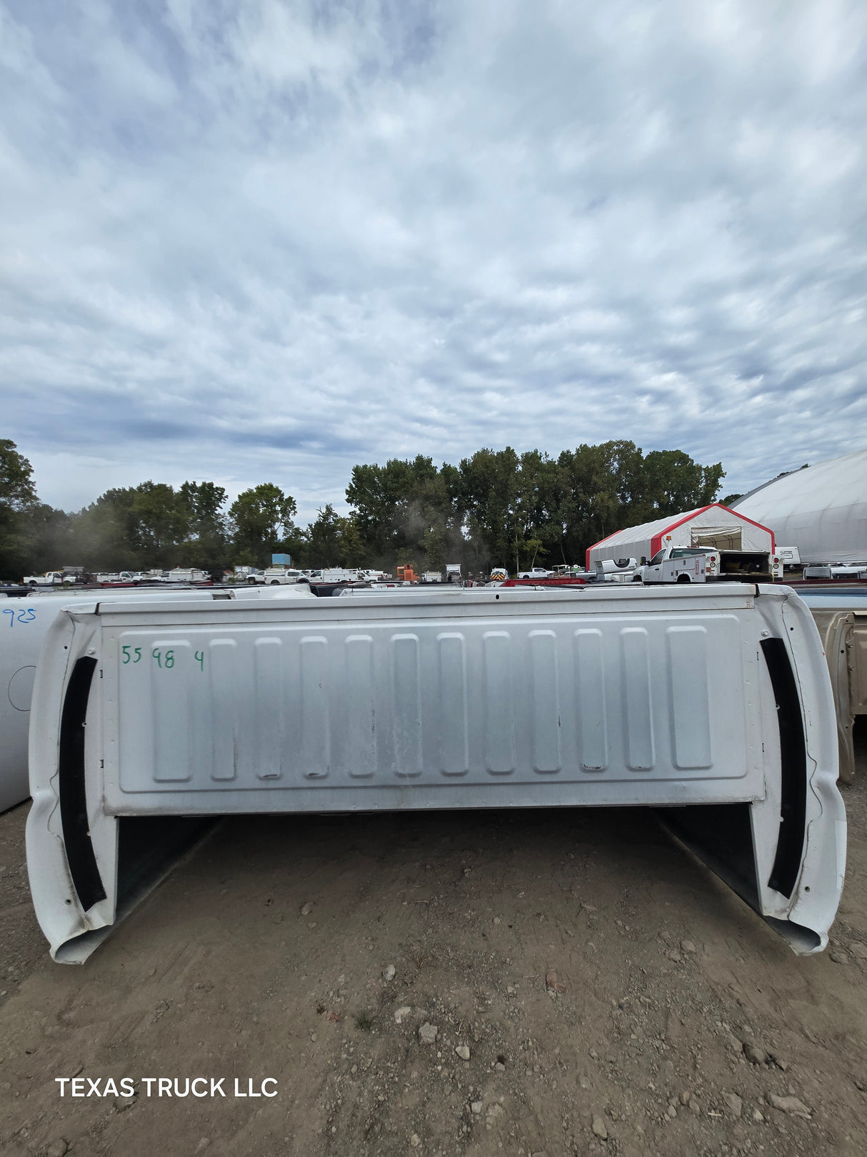 1999-2007 Chevrolet Silverado / GMC Sierra 1500 2500 3500 HD 8' Long Bed Truck Bed - Summit White
