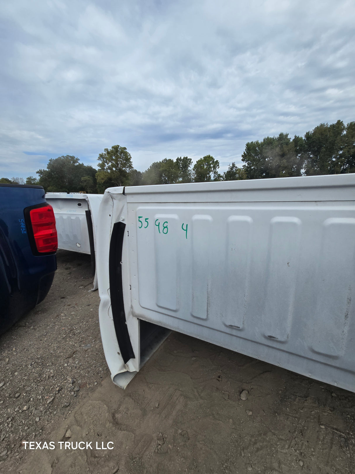 1999-2007 Chevrolet Silverado / GMC Sierra 1500 2500 3500 HD 8' Long Bed Truck Bed - Summit White