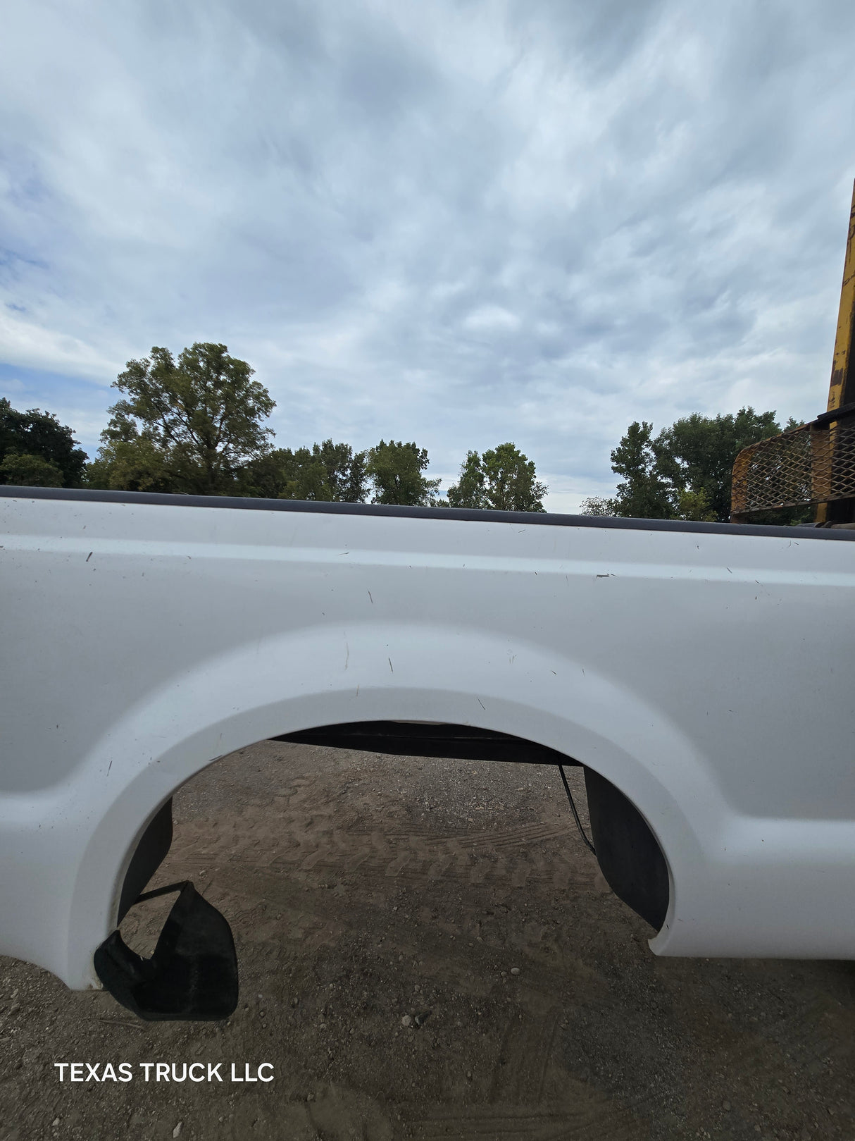 1999-2010 Ford F250 F350 Super Duty 8' Long Truck Bed - Oxford White