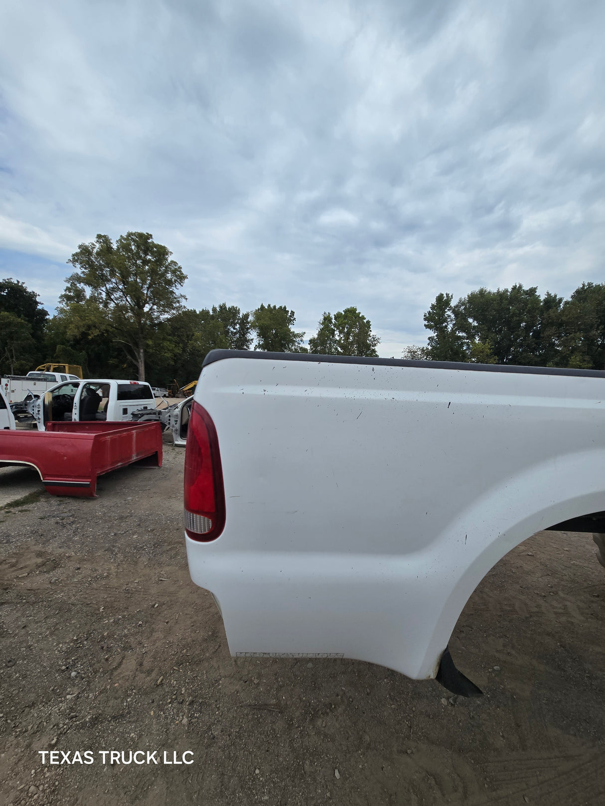 1999-2010 Ford F250 F350 Super Duty 8' Long Truck Bed - Oxford White