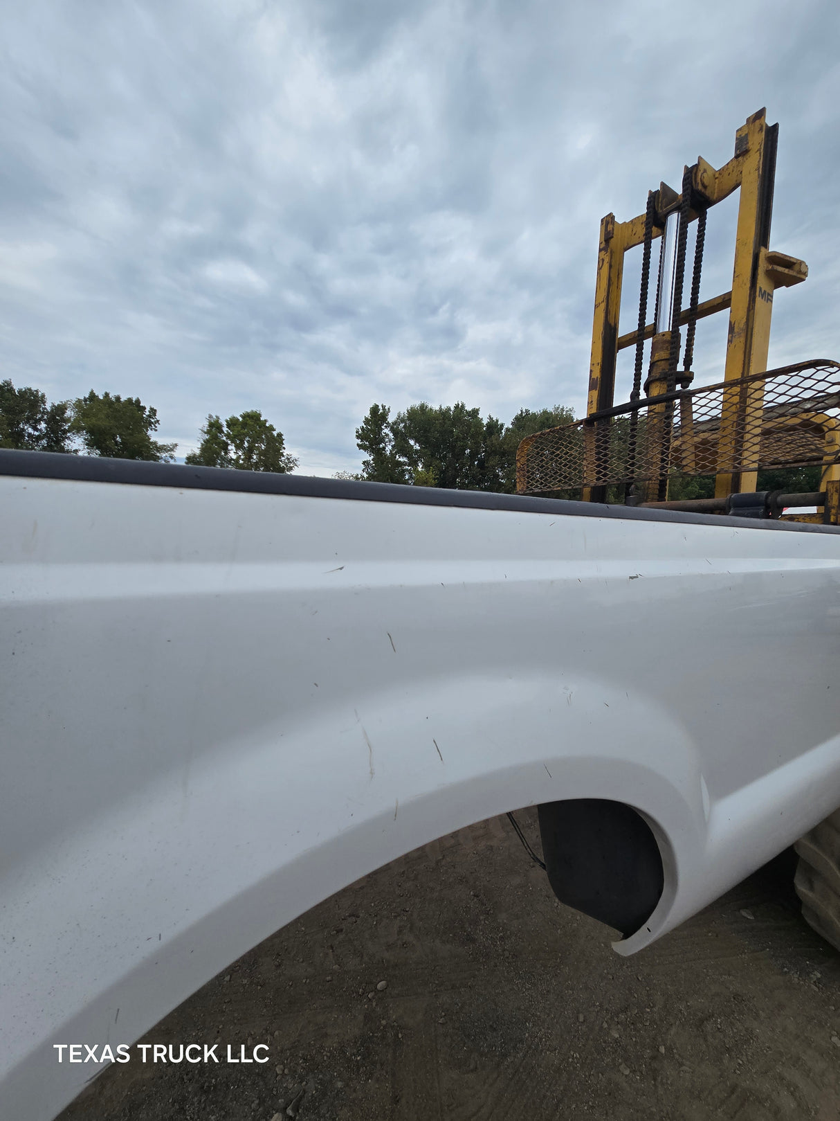 1999-2010 Ford F250 F350 Super Duty 8' Long Truck Bed - Oxford White