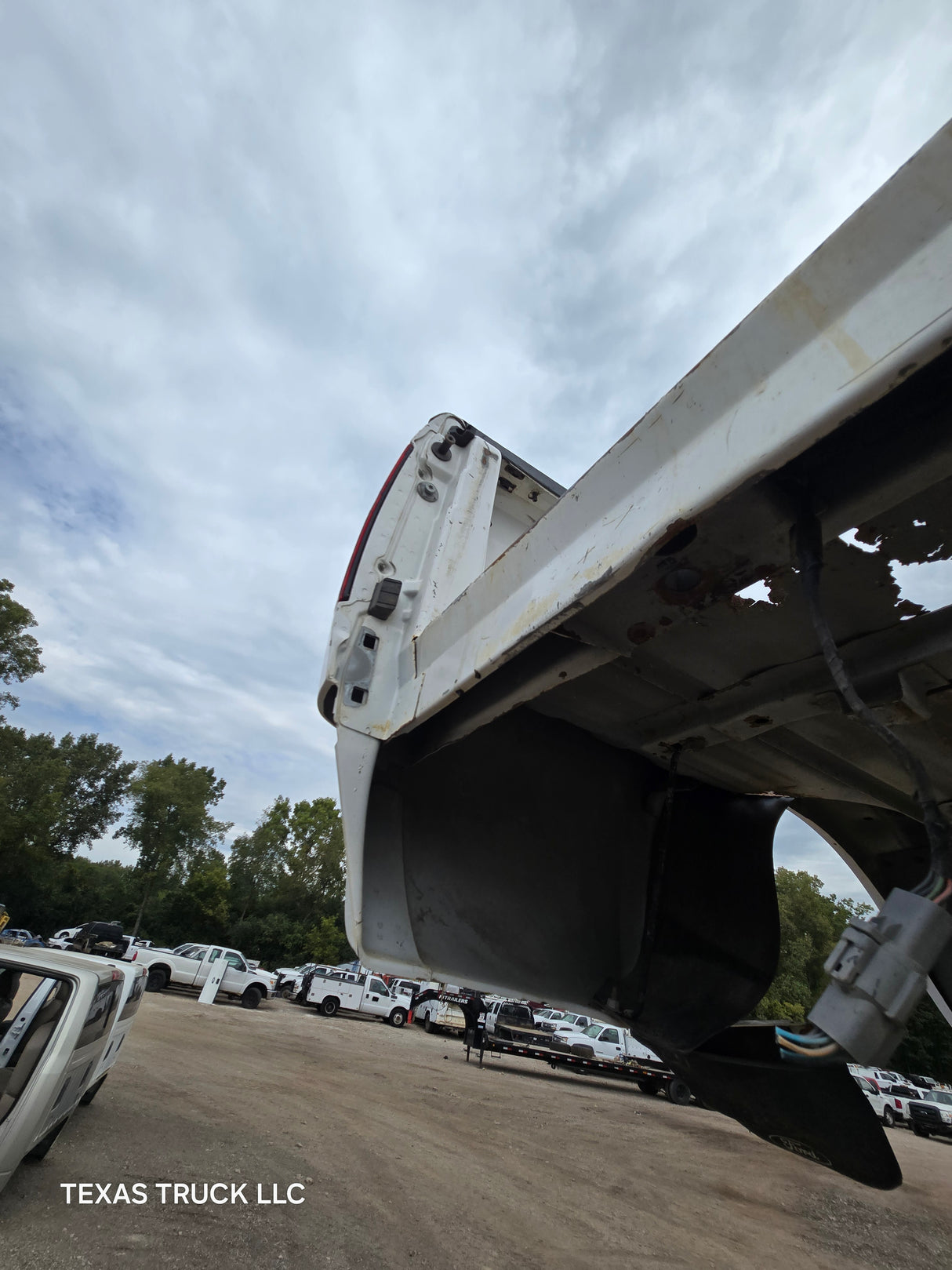 1999-2010 Ford F250 F350 Super Duty 8' Long Truck Bed - Oxford White