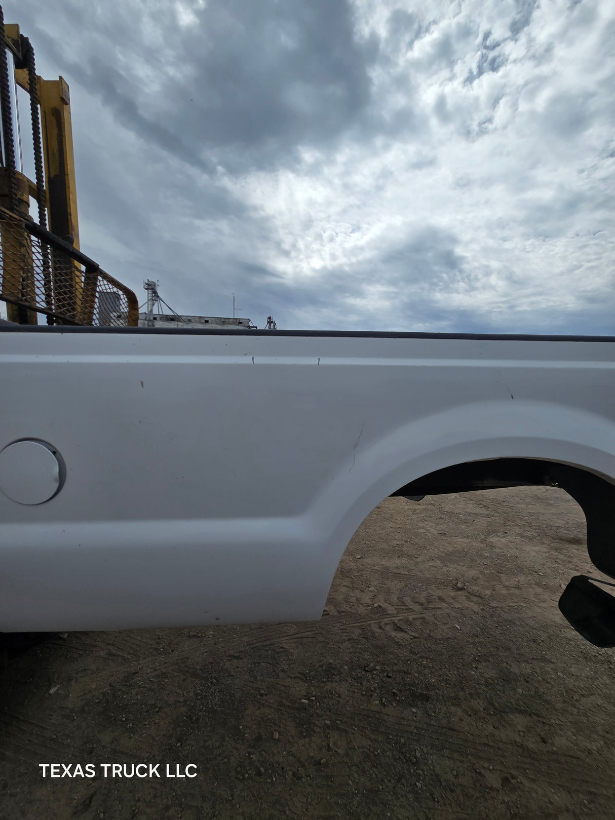 1999-2010 Ford F250 F350 Super Duty 8' Long Truck Bed - Oxford White