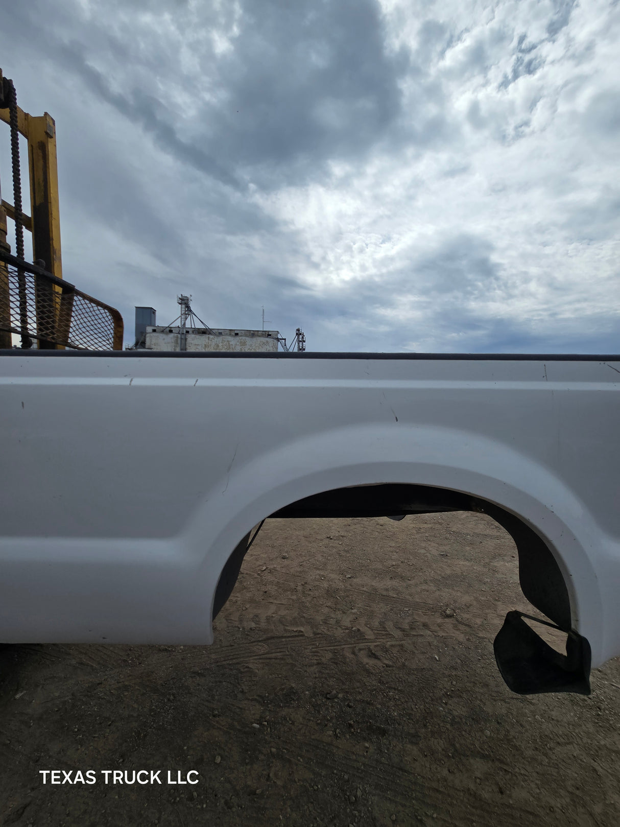 1999-2010 Ford F250 F350 Super Duty 8' Long Truck Bed - Oxford White