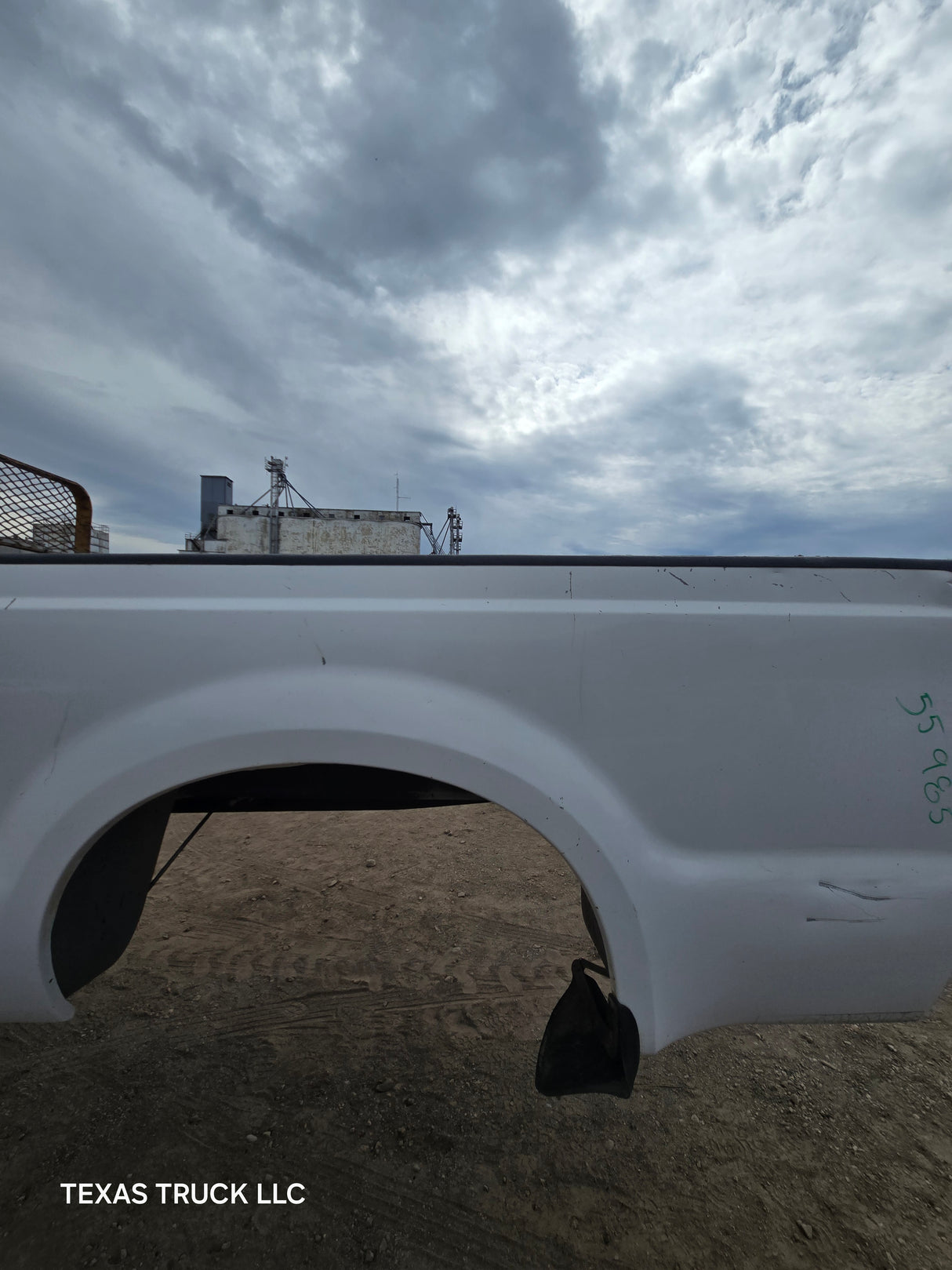 1999-2010 Ford F250 F350 Super Duty 8' Long Truck Bed - Oxford White