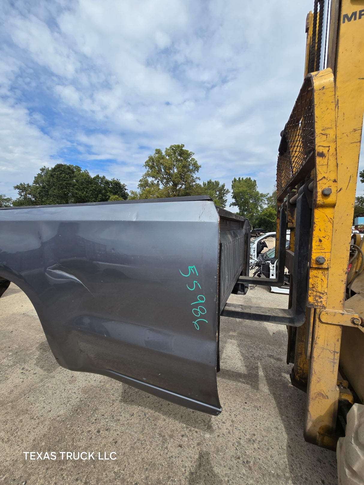 2019-2025 Chevrolet Silverado 1500 8' Long Truck Bed - Grey