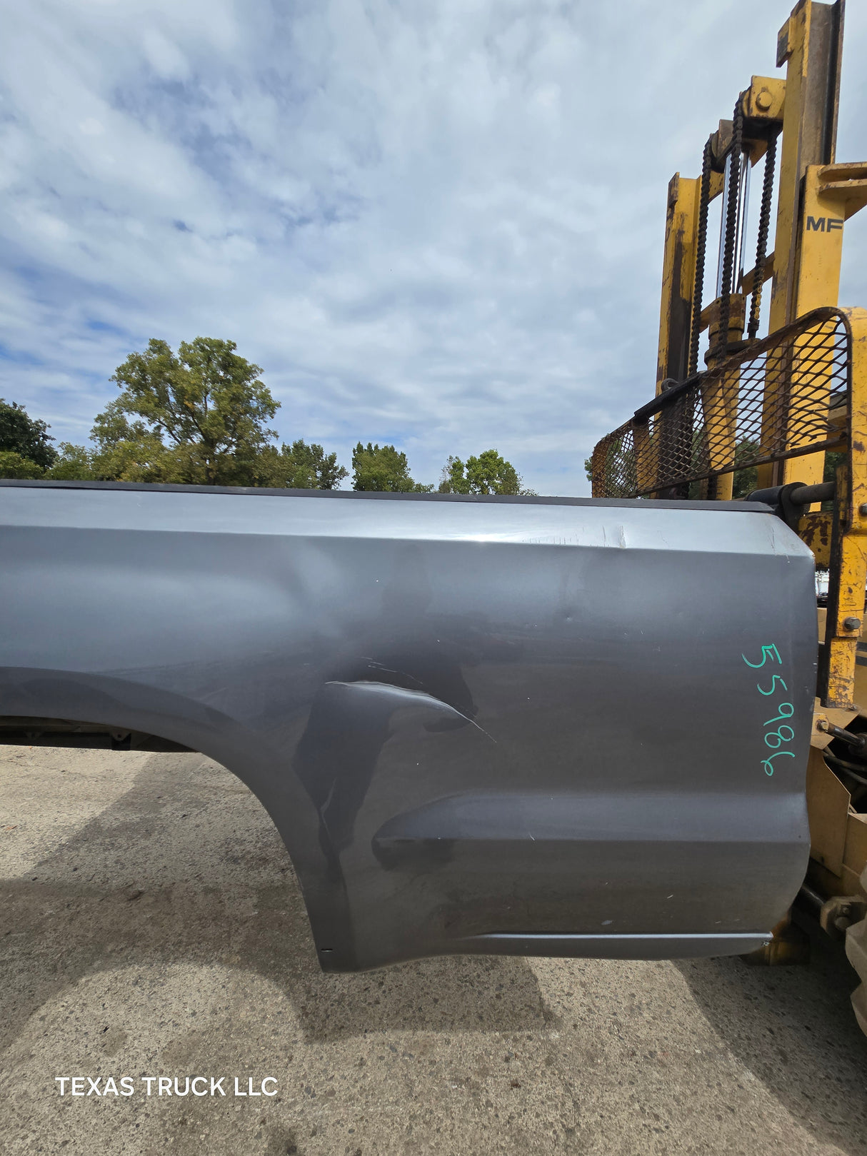 2019-2025 Chevrolet Silverado 1500 8' Long Truck Bed - Grey