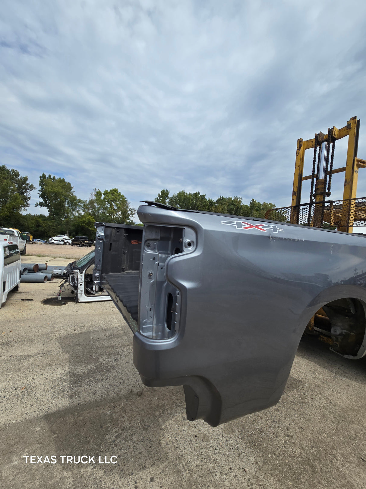 2019-2025 Chevrolet Silverado 1500 8' Long Truck Bed - Grey