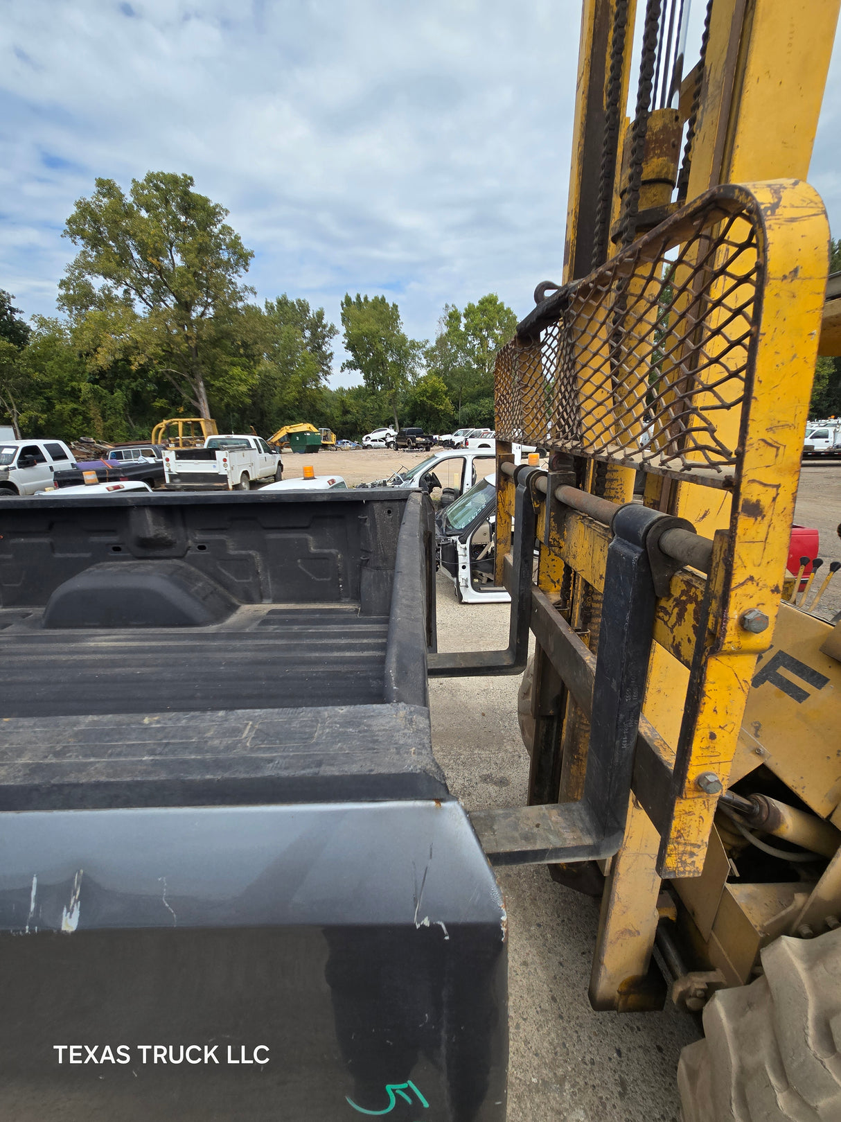 2019-2025 Chevrolet Silverado 1500 8' Long Truck Bed - Grey
