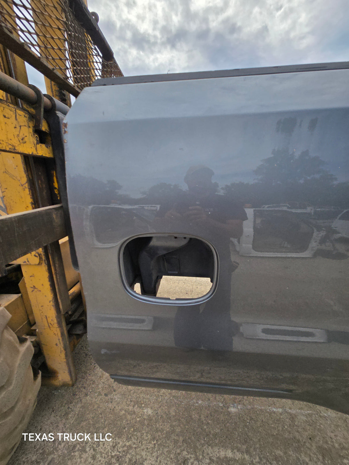 2019-2025 Chevrolet Silverado 1500 8' Long Truck Bed - Grey