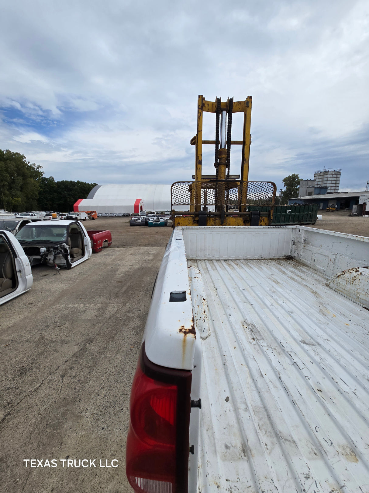 1999-2007 Chevrolet Silverado / GMC Sierra 1500 2500 3500 HD 8' Long Bed Truck Bed - Summit White
