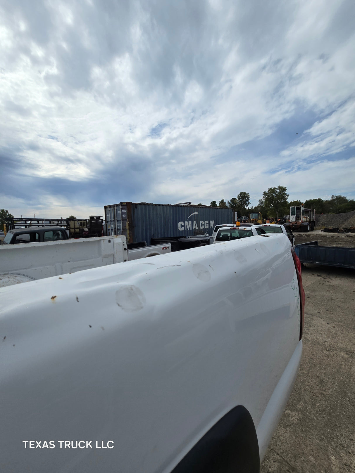 1999-2007 Chevrolet Silverado / GMC Sierra 1500 2500 3500 HD 8' Long Bed Truck Bed - Summit White