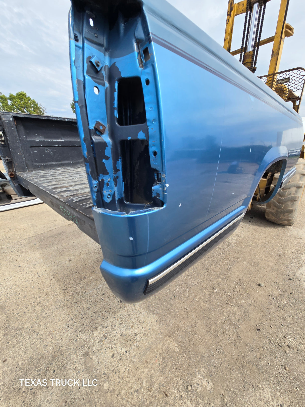 1988-1998 Chevrolet Silverado / GMC Sierra 1500 2500 3500 OBS 8' Long Truck Bed - Blue