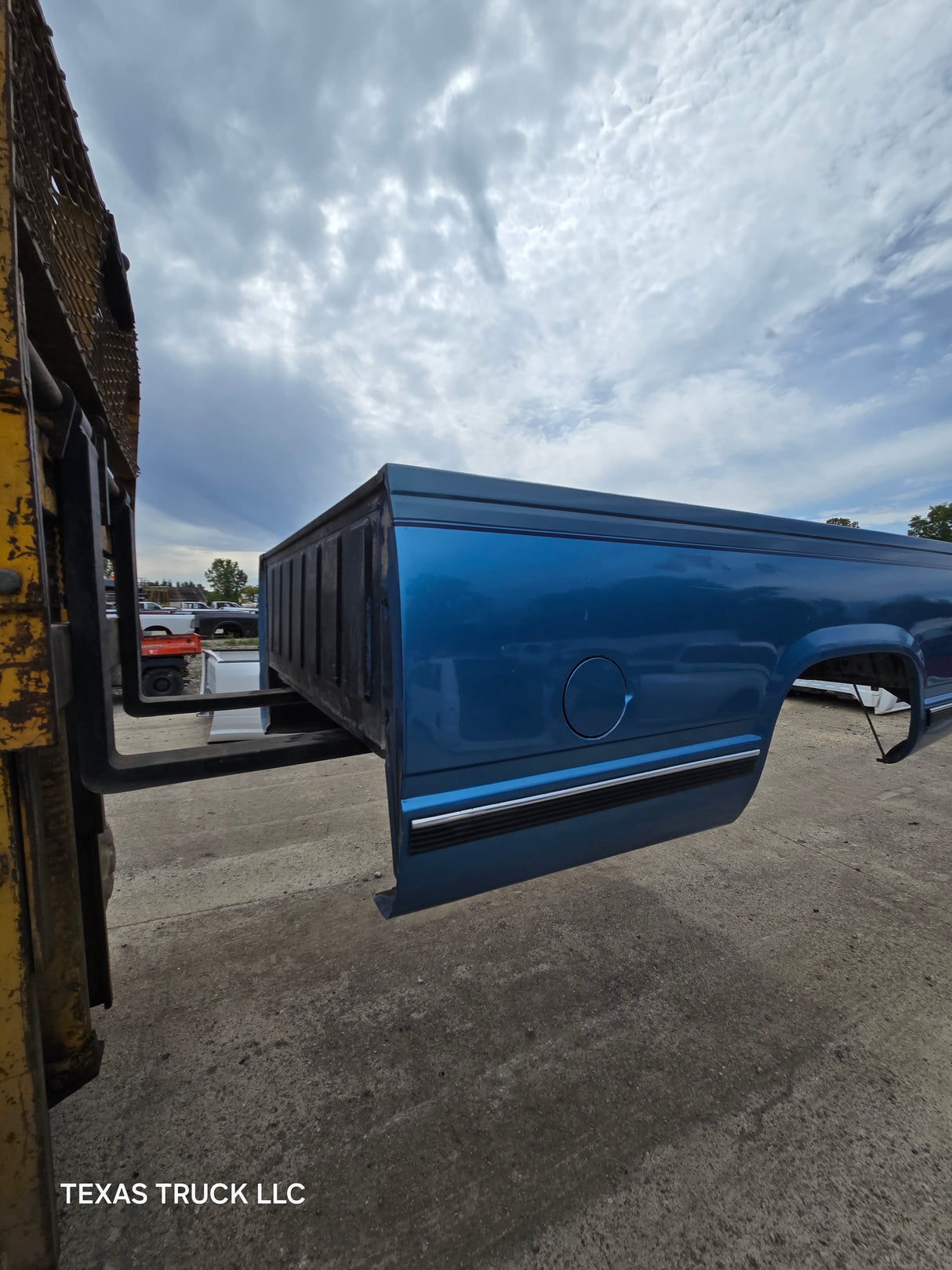 1988-1998 Chevrolet Silverado / GMC Sierra 1500 2500 3500 OBS 8' Long Truck Bed - Blue