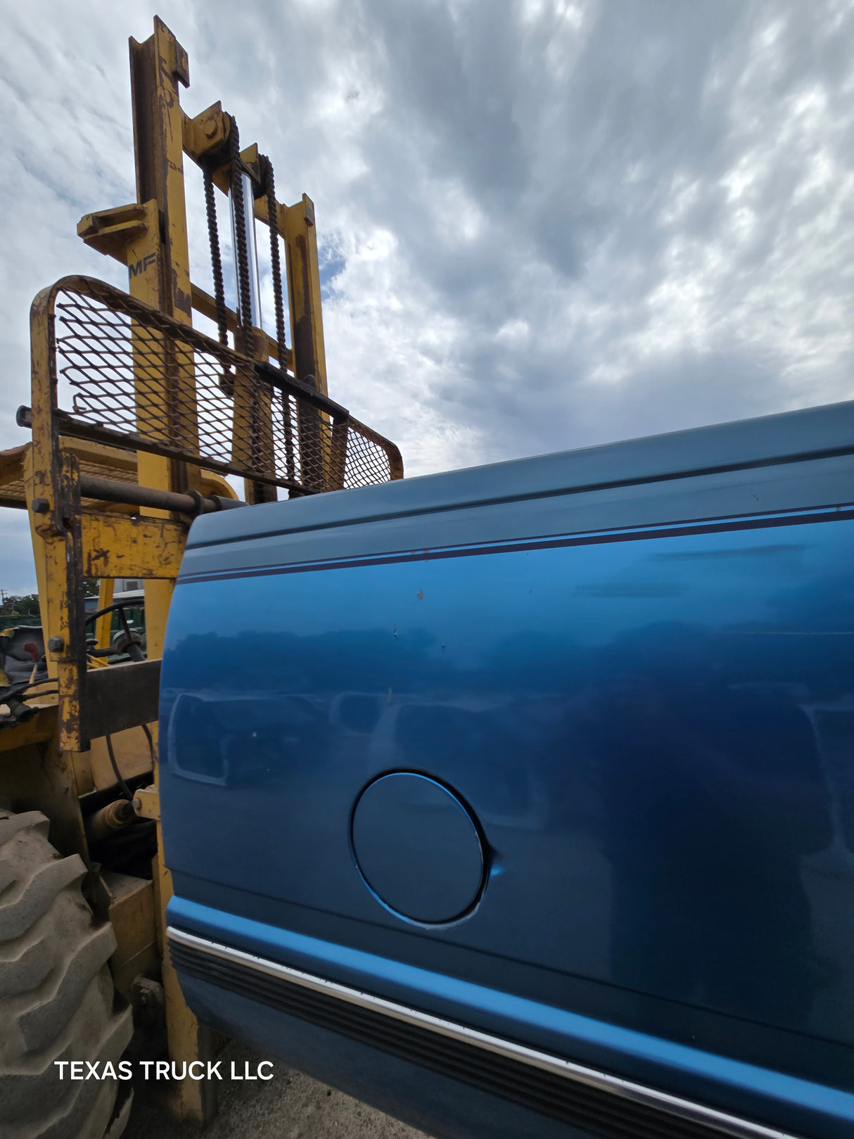 1988-1998 Chevrolet Silverado / GMC Sierra 1500 2500 3500 OBS 8' Long Truck Bed - Blue