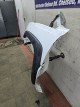 2003-2007 Chevrolet Silverado / Tahoe / Suburban 1500 2500 3500 HD LH Driver Side "Cateye" Front Fender - Summit White