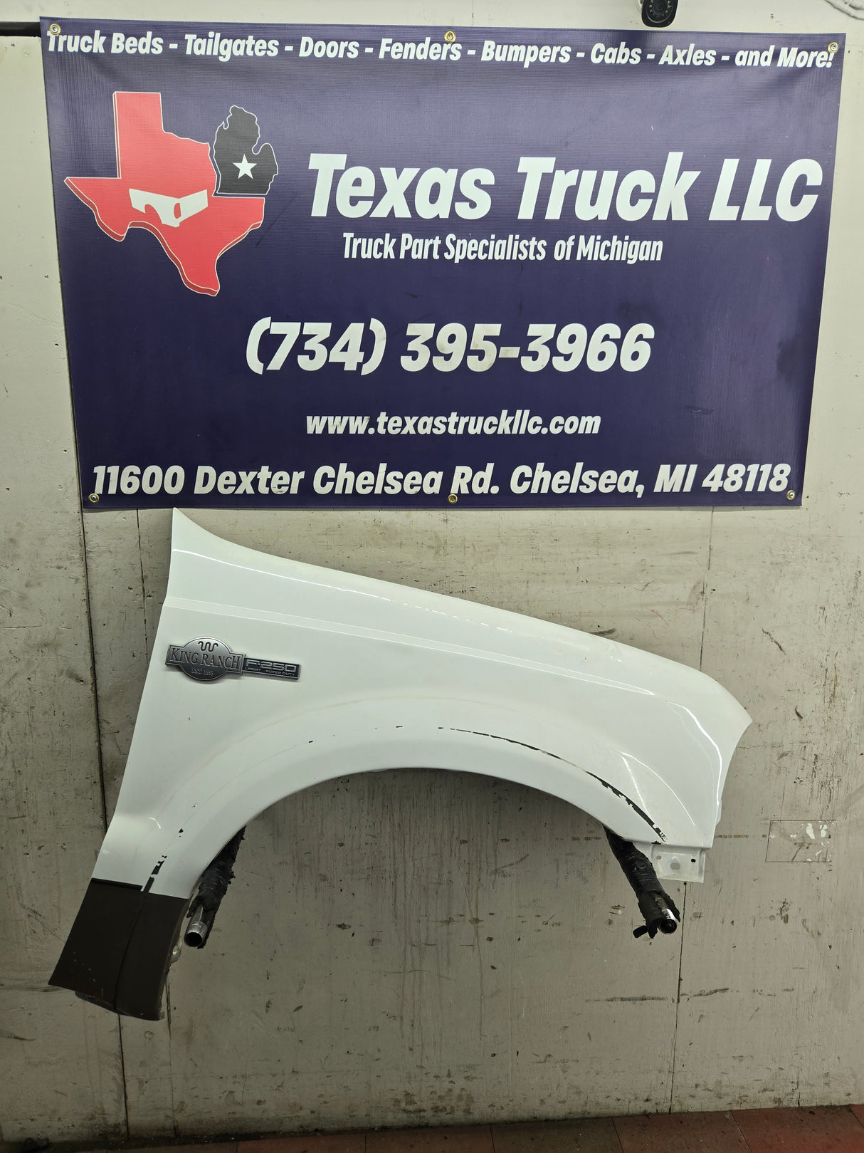 1999-2007 Ford Super Duty RH Passenger Side Front Fender F250 F350 F450 F550 Excursion