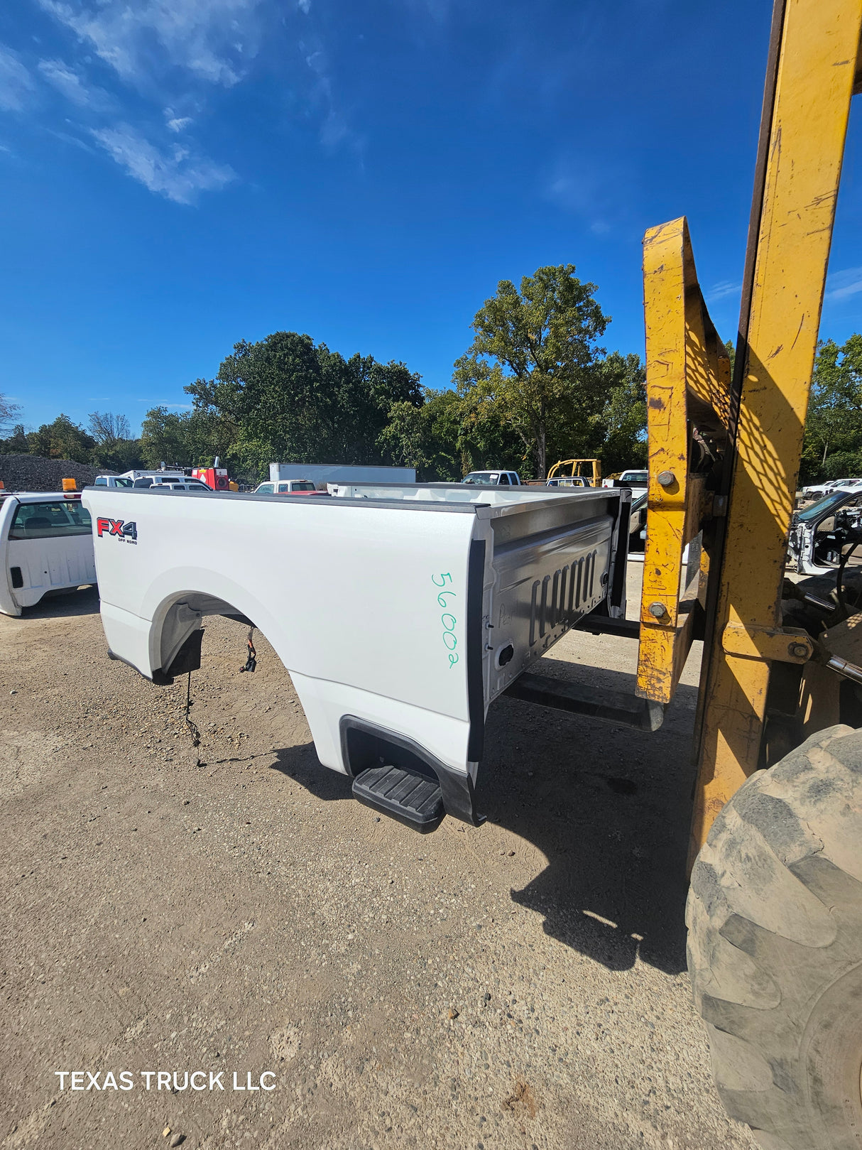 2023-2025 Ford F250 F350 Super Duty 6' 9" Short Truck Bed - Oxford White