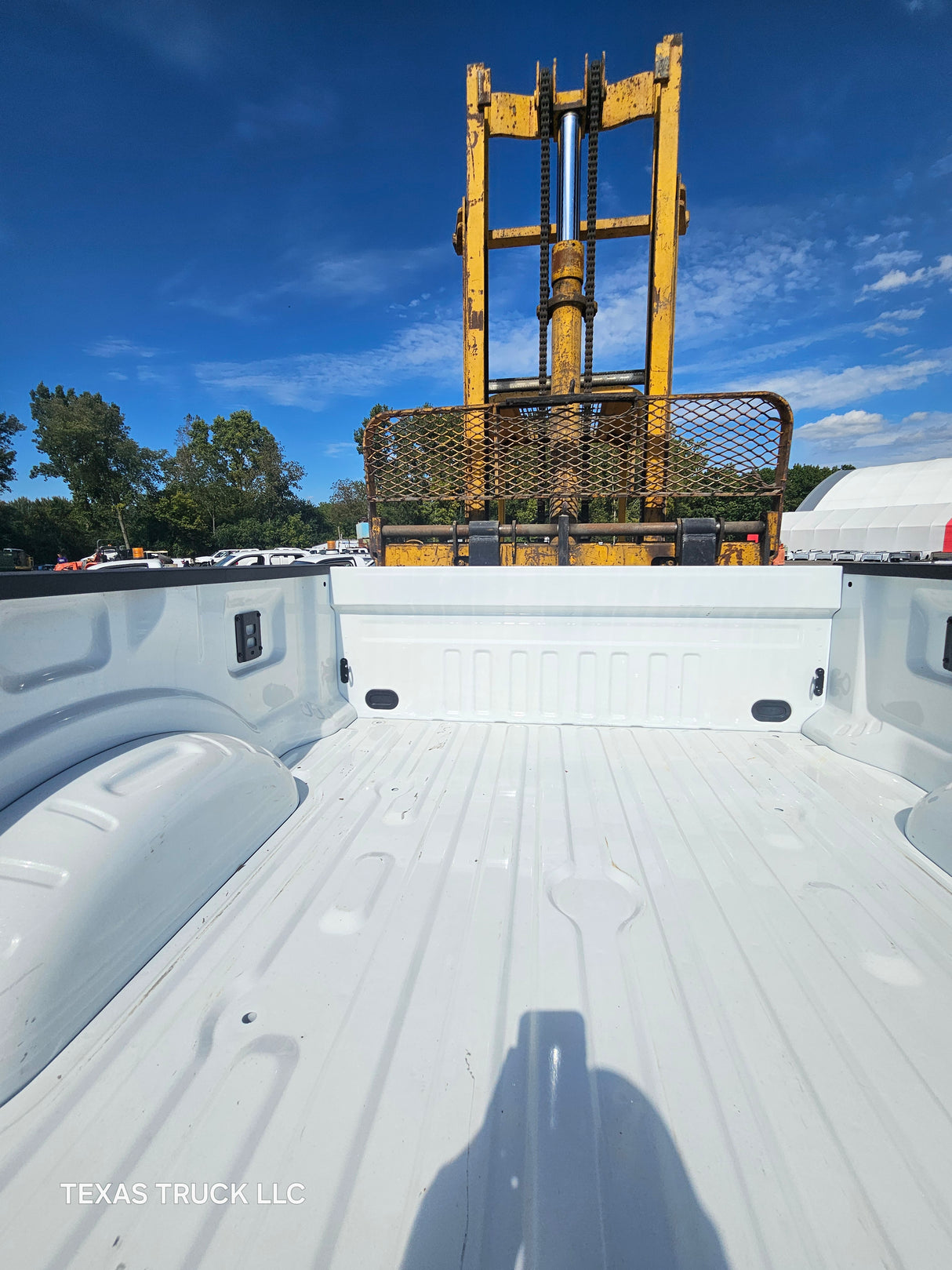 2023-2025 Ford F250 F350 Super Duty 6' 9" Short Truck Bed - Oxford White