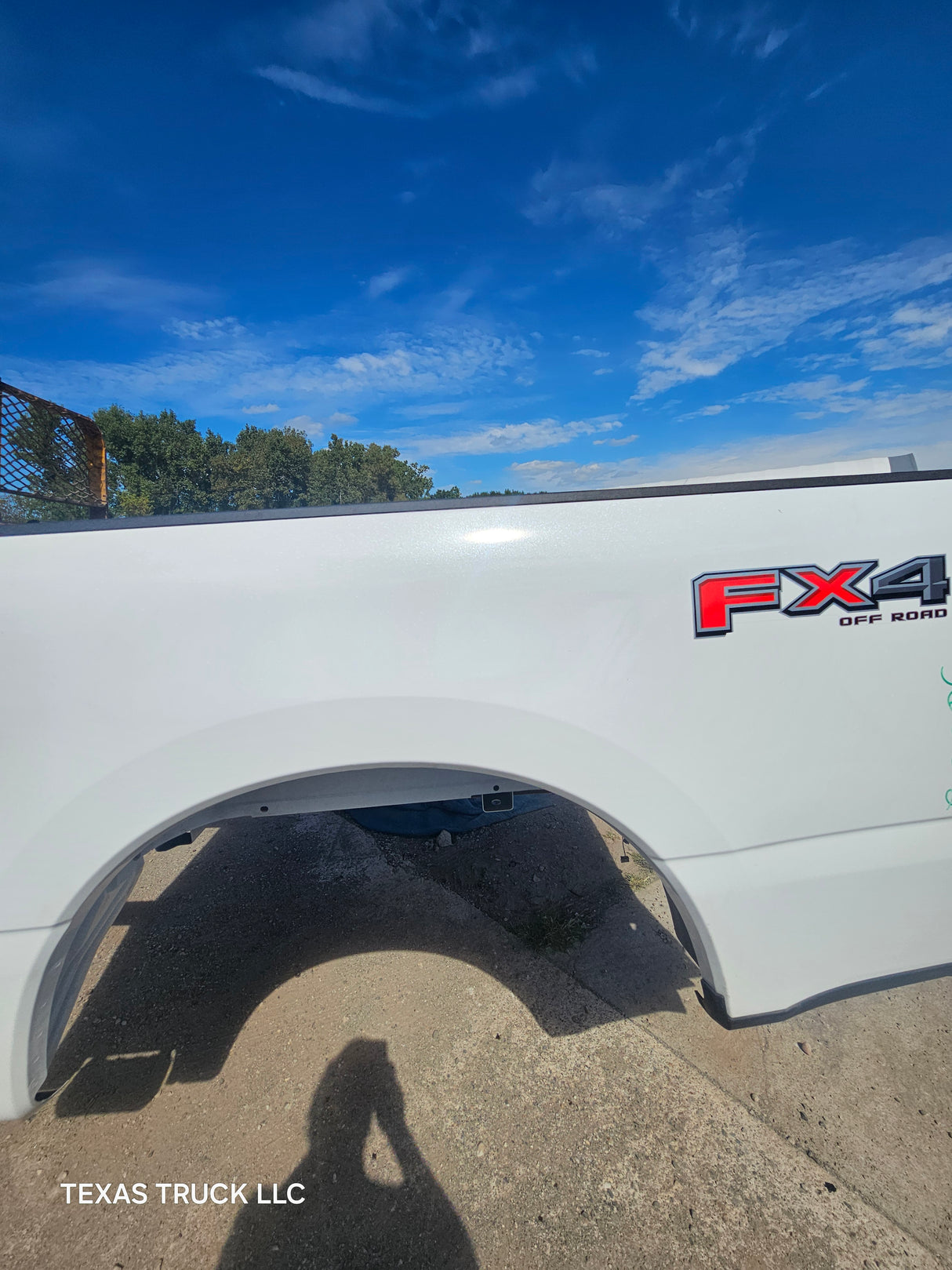 2023-2025 Ford F250 F350 Super Duty 6' 9" Short Truck Bed - Oxford White