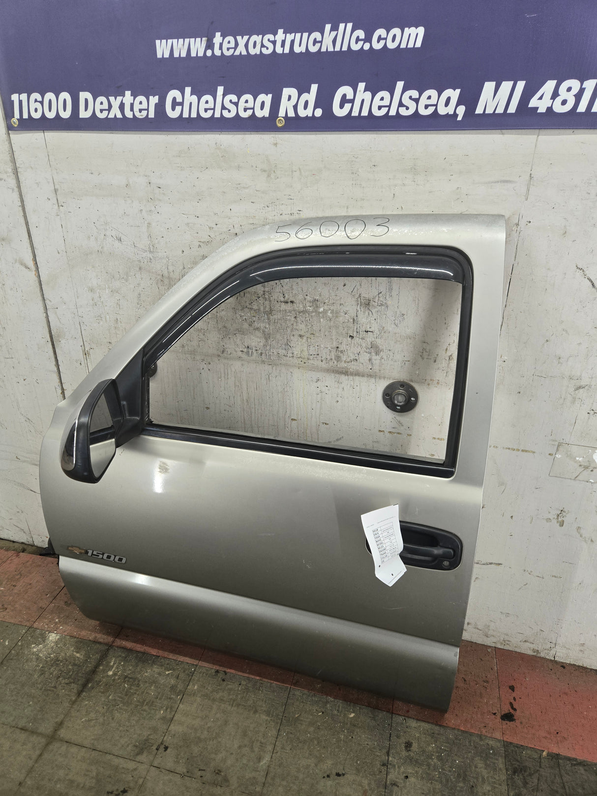 1999-2006 Chevrolet Silverado / GMC Sierra 1500 2500 3500 HD Driver Side Front Door LH - Pewter Metallic