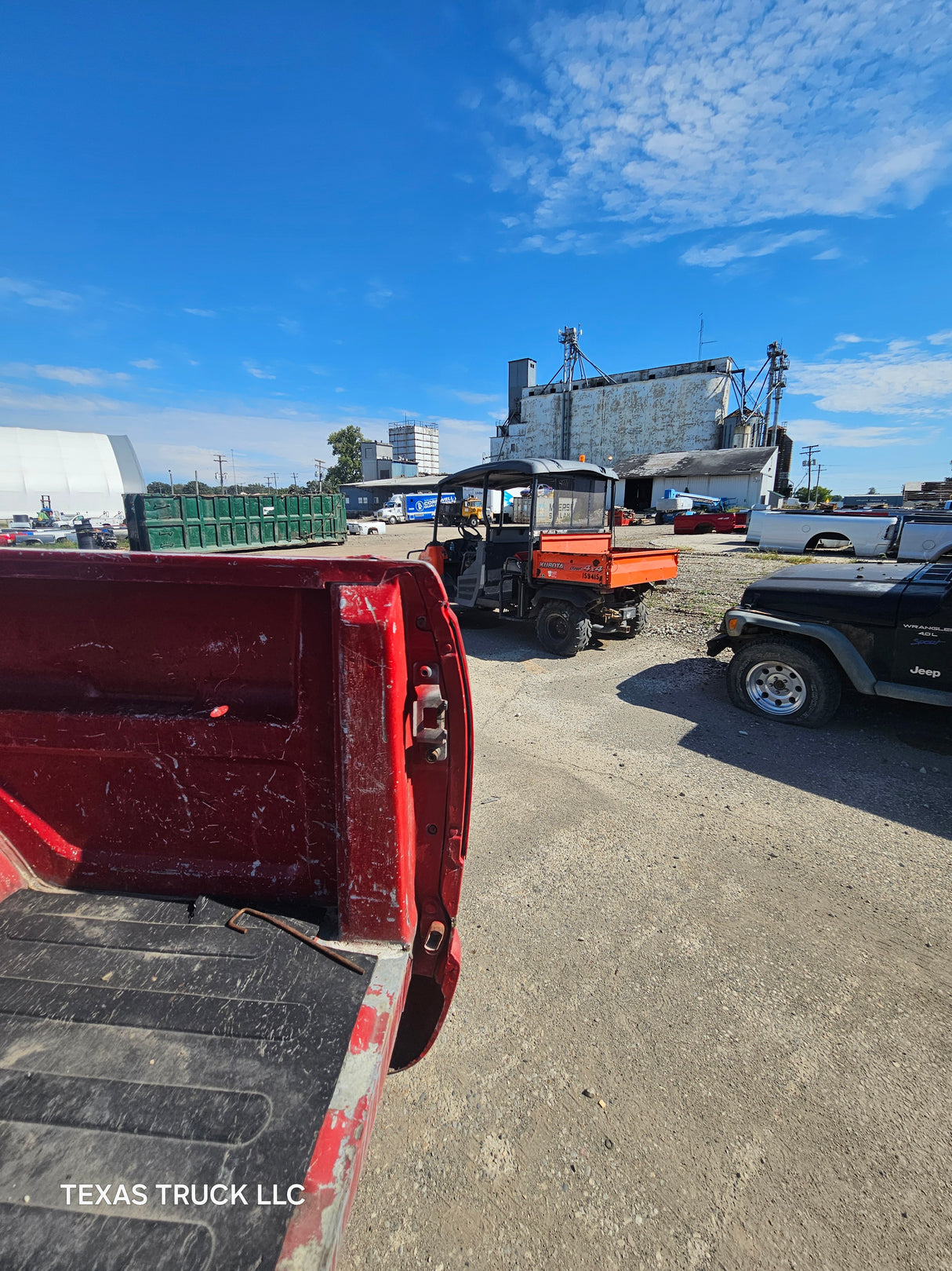 1988-1998 Chevrolet / GMC 1500 2500 3500 OBS 6' 6" Short Truck Bed - Red