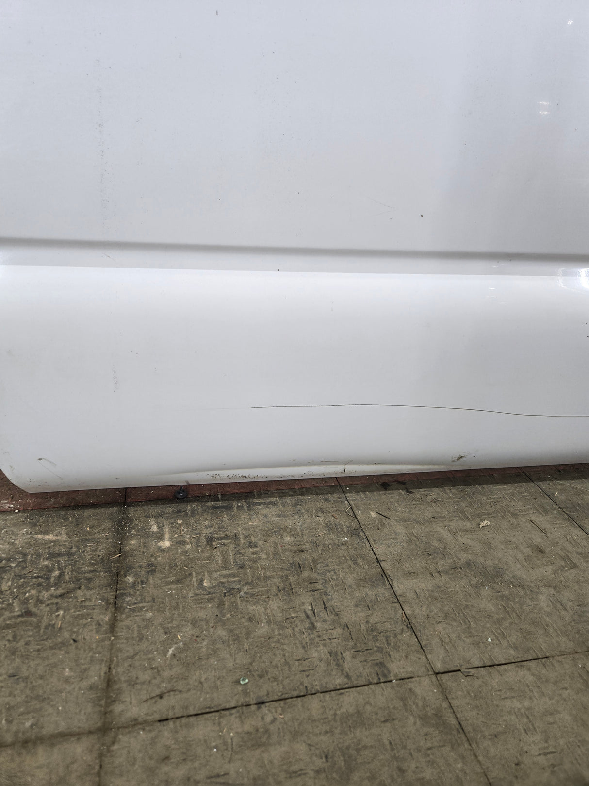 1999-2006 Chevrolet Silverado / GMC Sierra 1500 2500 3500 HD Driver Side Front Door LH - Summit White