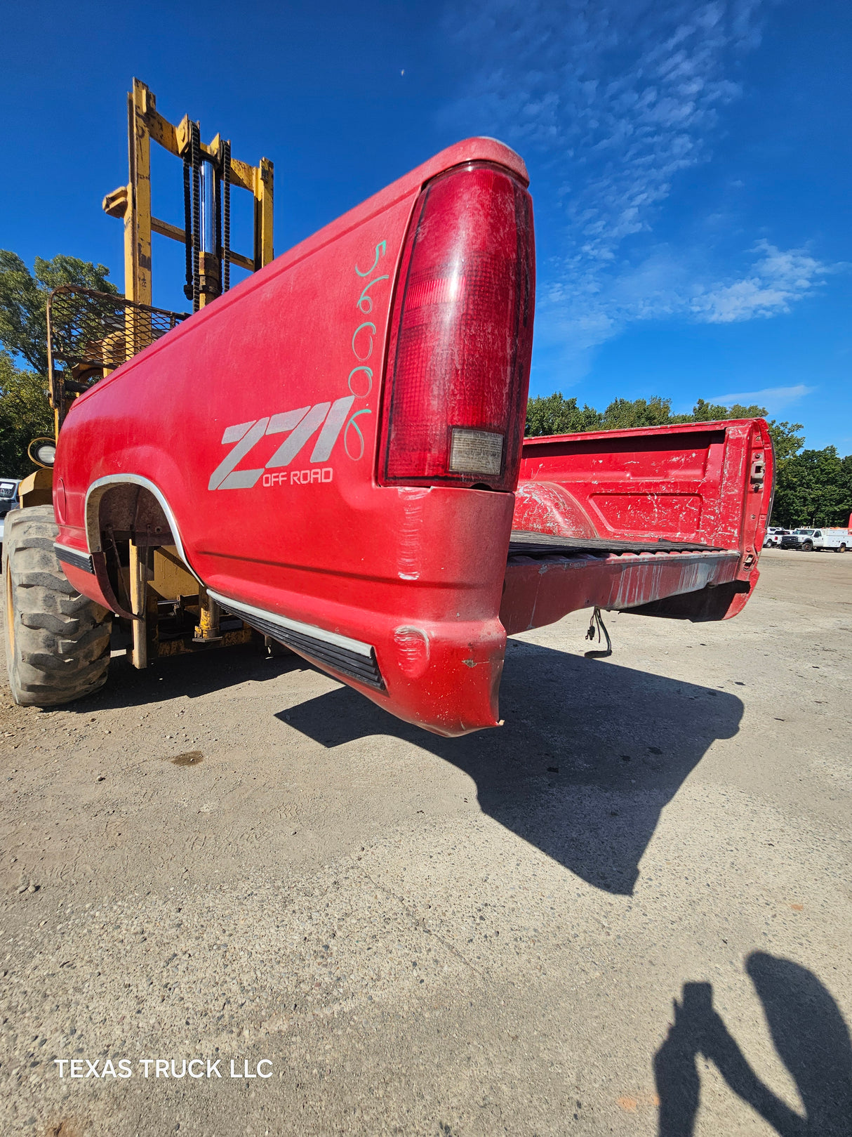 1988-1998 Chevrolet / GMC 1500 2500 3500 OBS 6' 6" Short Truck Bed - Red