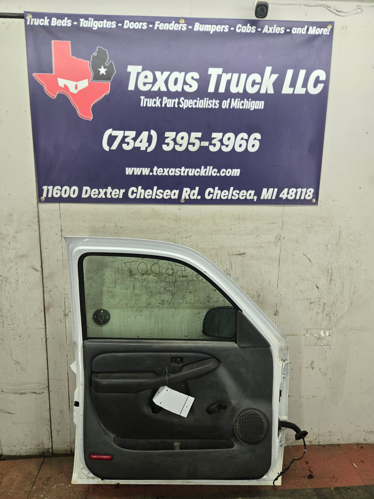 1999-2006 Chevrolet Silverado / GMC Sierra 1500 2500 3500 HD Driver Side Front Door LH - Summit White