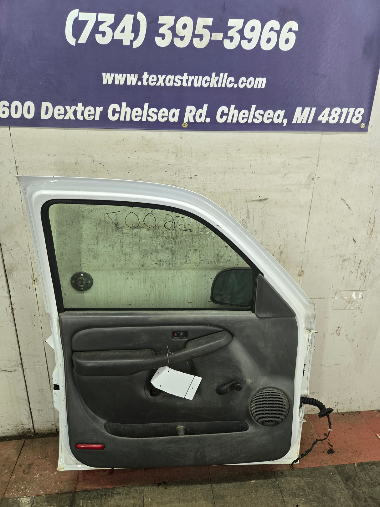 1999-2006 Chevrolet Silverado / GMC Sierra 1500 2500 3500 HD Driver Side Front Door LH - Summit White