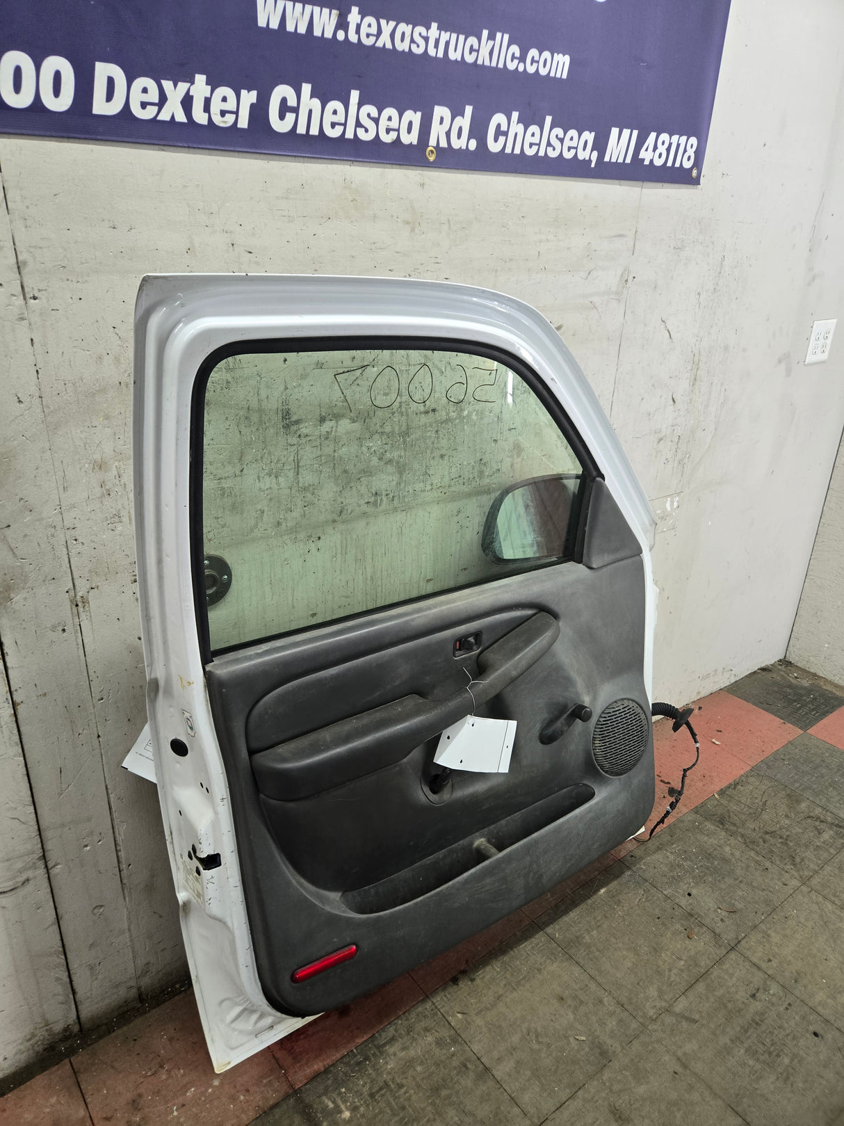 1999-2006 Chevrolet Silverado / GMC Sierra 1500 2500 3500 HD Driver Side Front Door LH - Summit White