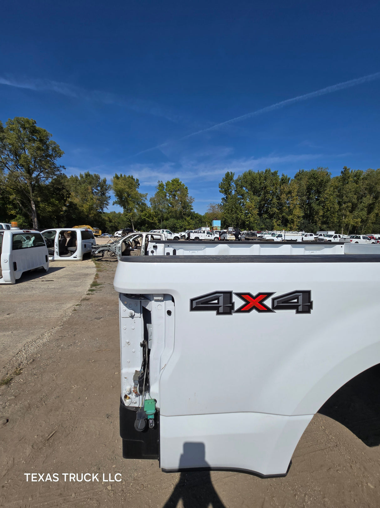 2017-2022 Ford F250 F350 Super Duty 8' Long Truck Bed - Oxford White