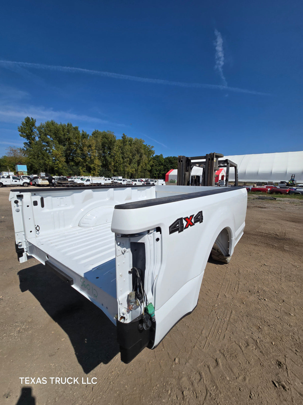 2017-2022 Ford F250 F350 Super Duty 8' Long Truck Bed - Oxford White