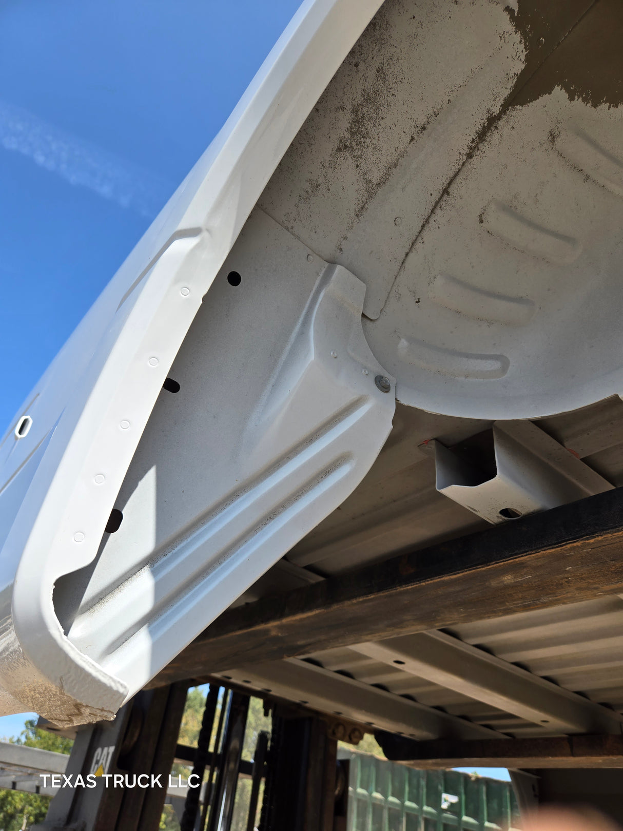 2017-2022 Ford F250 F350 Super Duty 8' Long Truck Bed - Oxford White