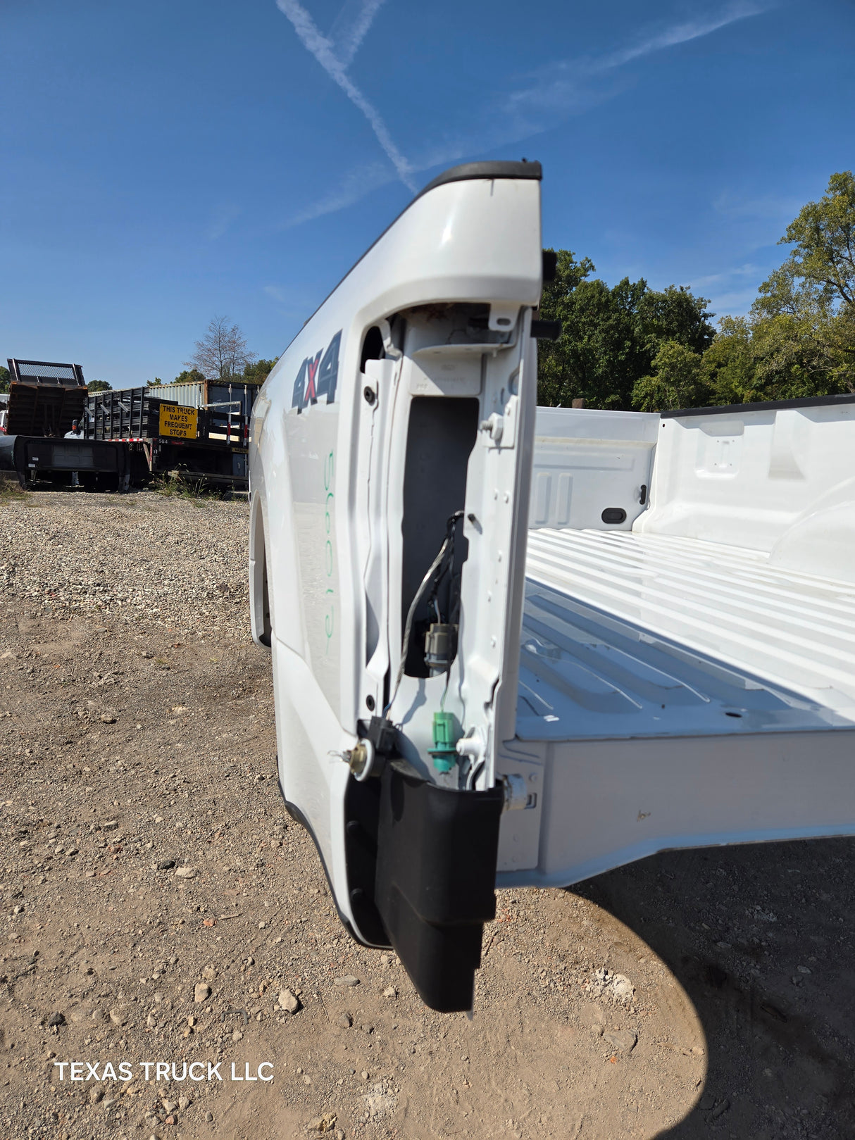 2017-2022 Ford F250 F350 Super Duty 8' Long Truck Bed - Oxford White