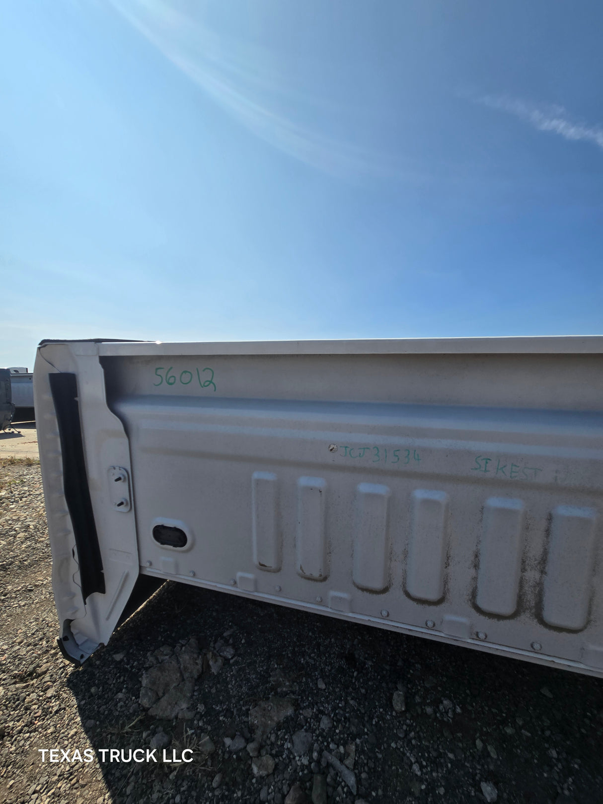 2017-2022 Ford F250 F350 Super Duty 8' Long Truck Bed - Oxford White