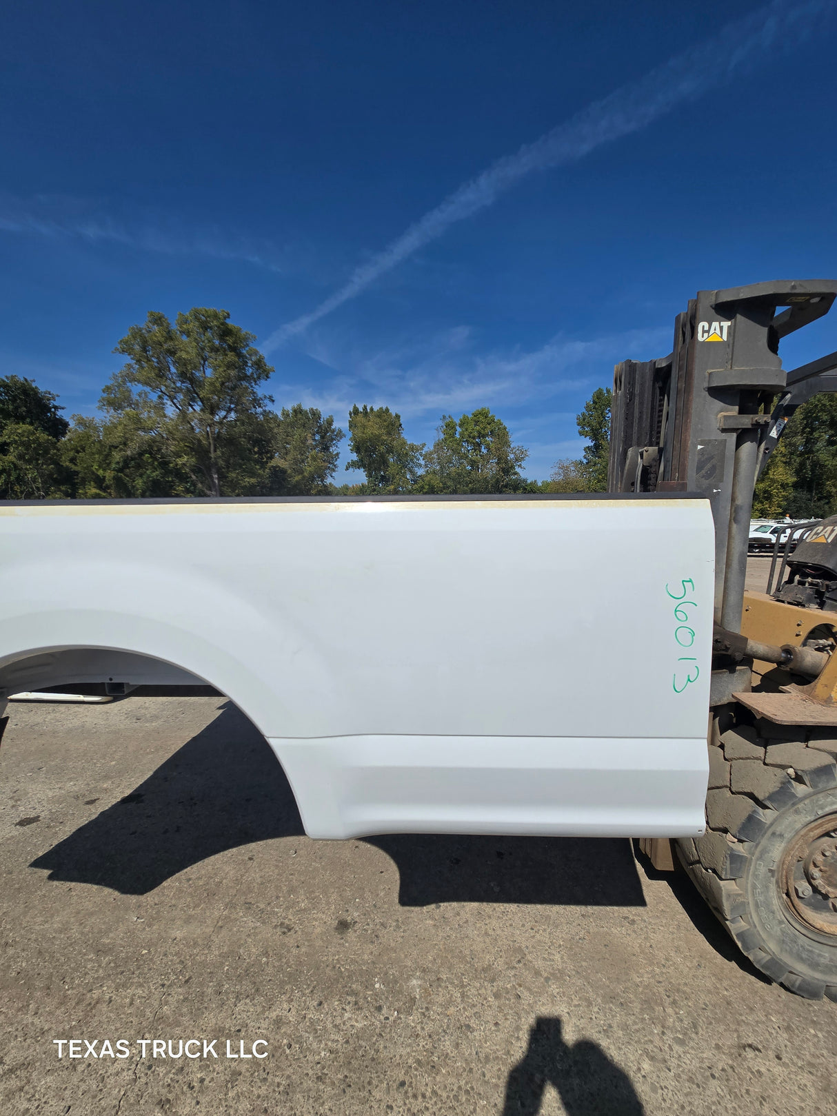 2017-2022 Ford F250 F350 Super Duty 8' Long Truck Bed - Oxford White