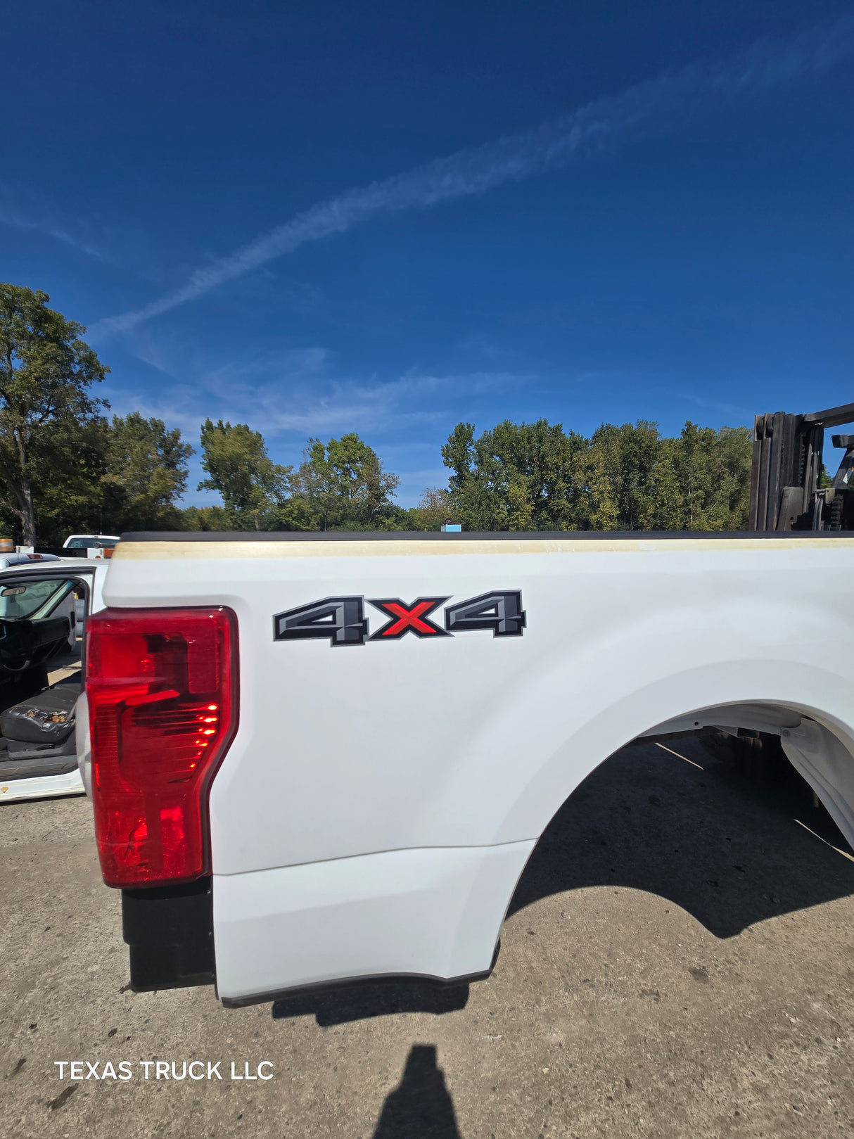 2017-2022 Ford F250 F350 Super Duty 8' Long Truck Bed - Oxford White