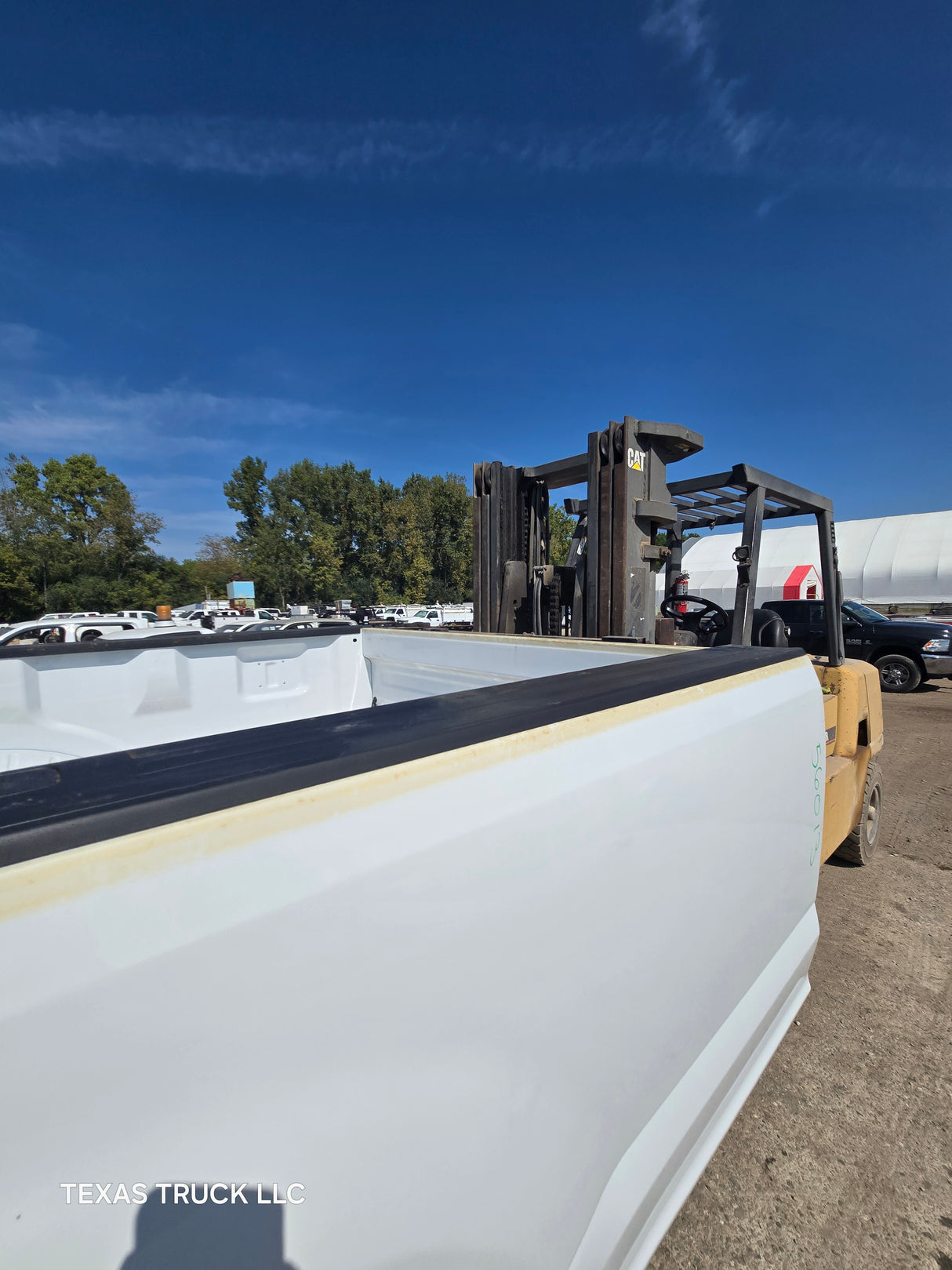 2017-2022 Ford F250 F350 Super Duty 8' Long Truck Bed - Oxford White