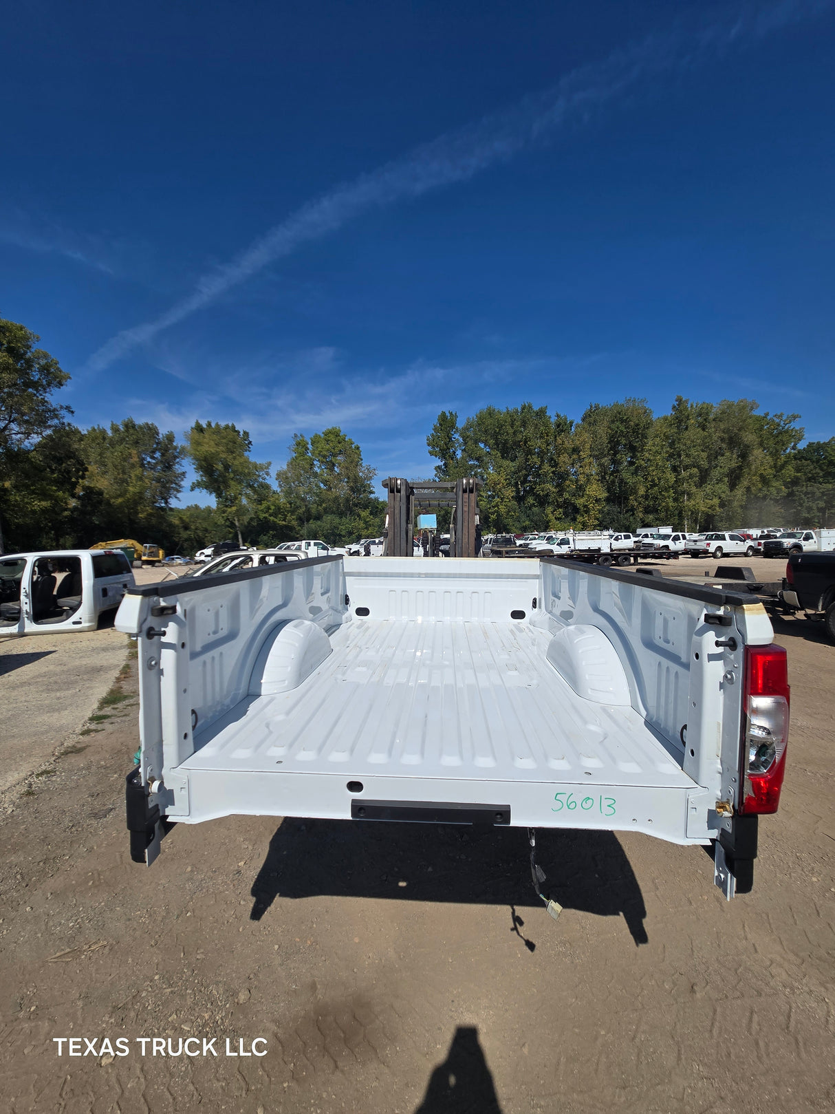 2017-2022 Ford F250 F350 Super Duty 8' Long Truck Bed - Oxford White
